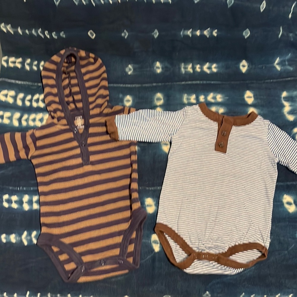 🌻5 for $25🌻3 Month Long Sleeve Bundle